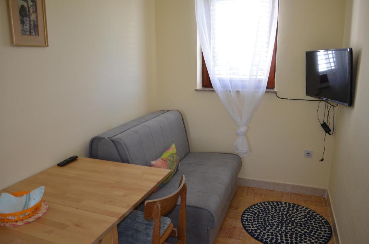 Apartments Aneva Baška Εξωτερικό φωτογραφία